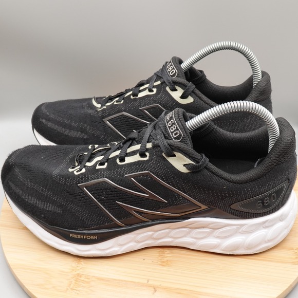New Balance Shoes Unisex Sz M9.5 W11 D FF 680 V8 W680LK8 Black Running Flaws - Picture 1 of 11